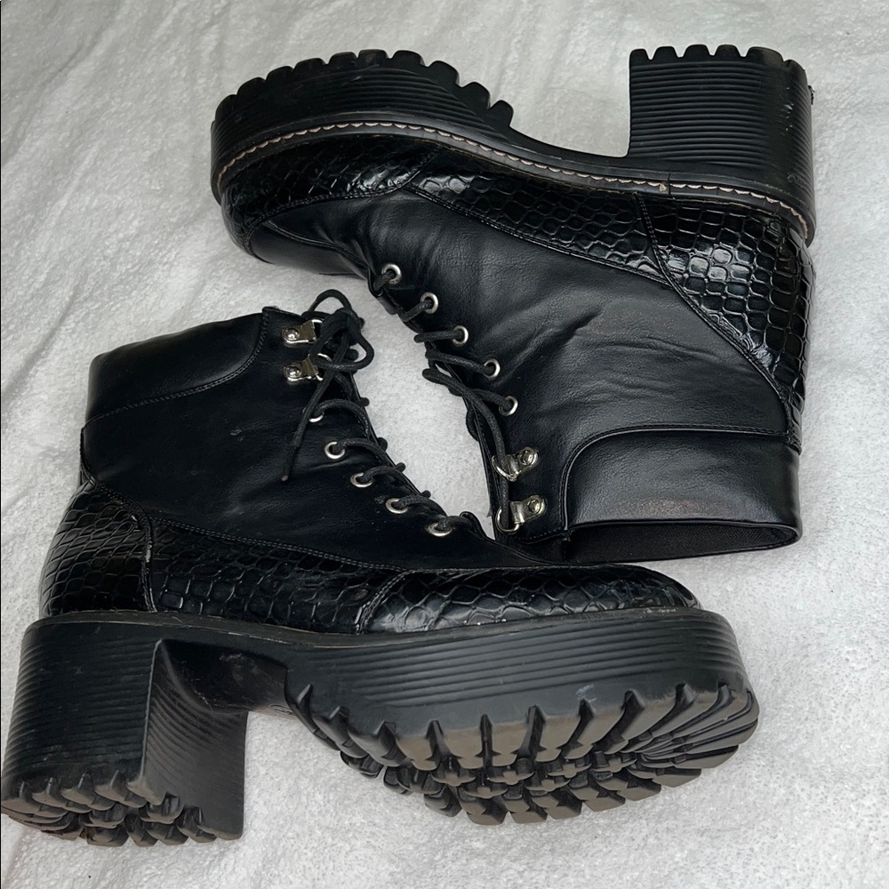 KRUSH 7 Black Chunky Lug Sole Faux Croc Chunky Heel Boots